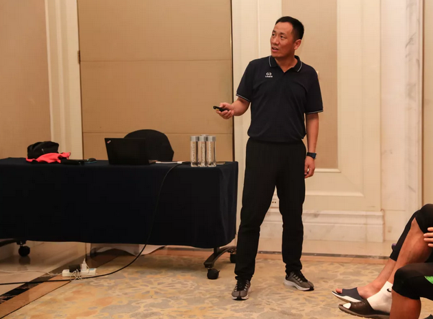 前中超金哨谭海主讲,国安开展比赛规则宣讲及