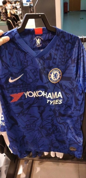 [流言板]切尔西新赛季主场球衣泄露:蓝底配迷之花纹