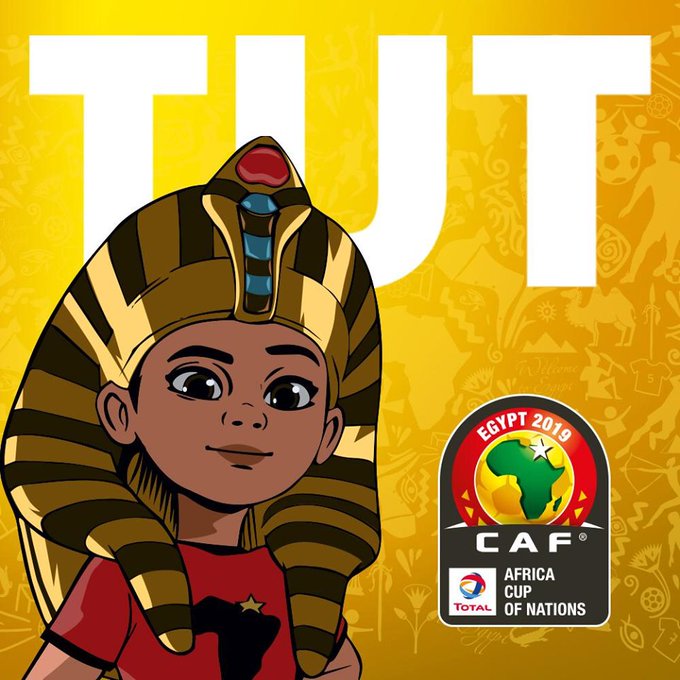 多图流:佩戴法老头饰的埃及少年成为非洲杯吉祥物