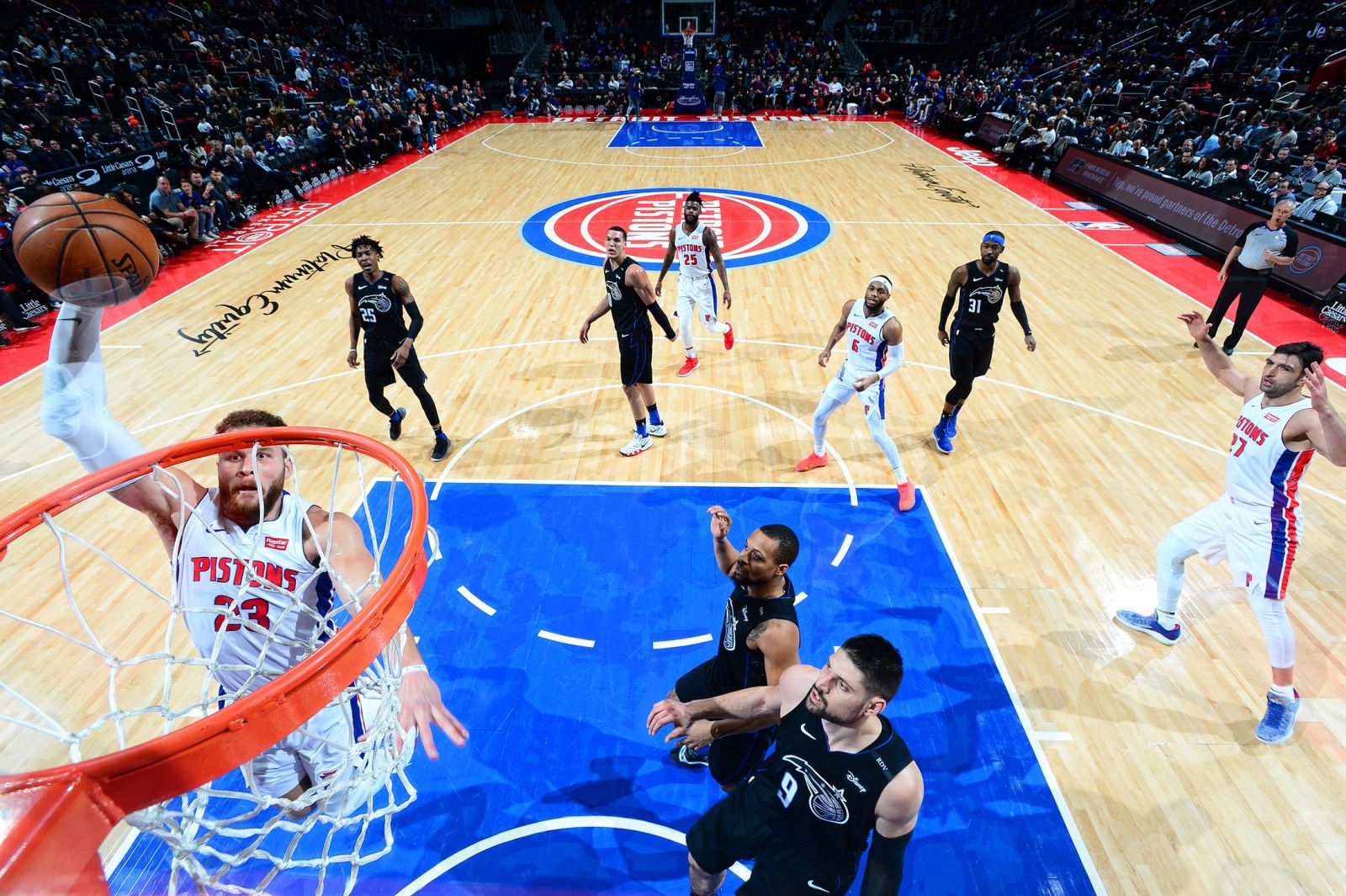 暴力美學！活塞發布格里芬扣籃照慶祝NBA扣籃周 運動 第2張