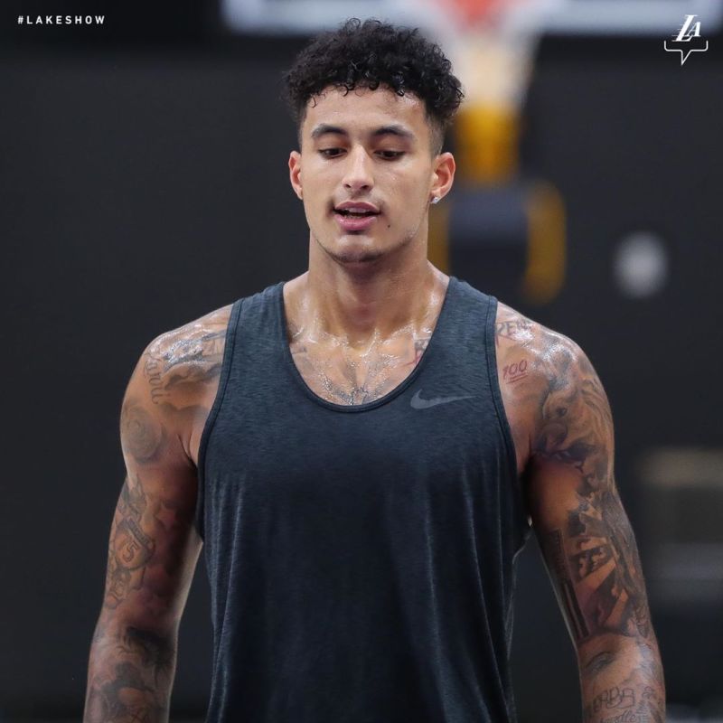 [流言板]我全都要!库兹马晒出训练帅照表态度