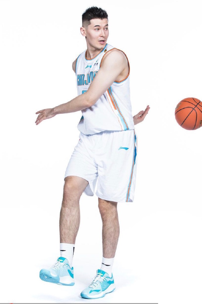 阿不都沙拉木晒定妆照:新赛季,更好的故事