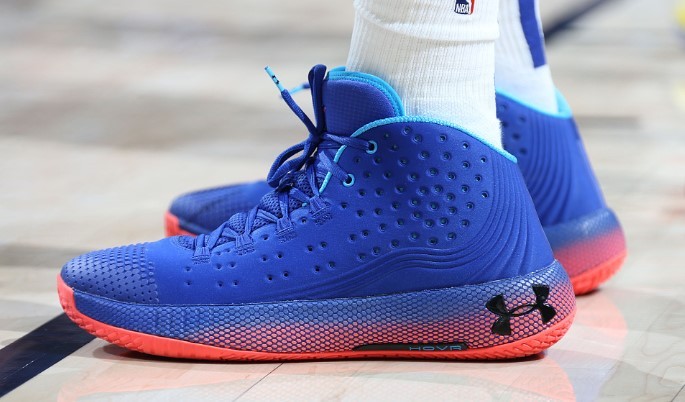 乔尔-恩比德:under armour hovr havoc