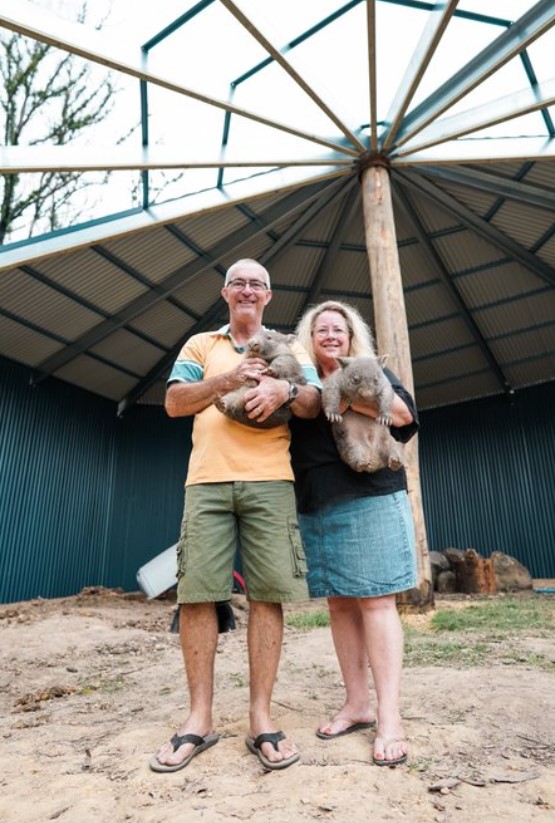 米爾斯介紹此前幫助建造的動物避難所：願動物早日回歸野外 運動 第4張