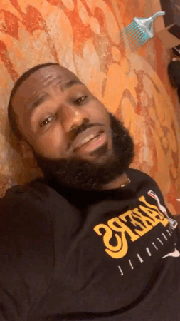 LeBron James:首場比賽讓我累癱在地,但我還得站起來洗澡!-黑特籃球-NBA新聞影音圖片分享社區