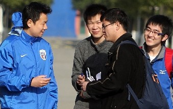 沪煤:申花永远属于上海,球员转会别去恒大_虎