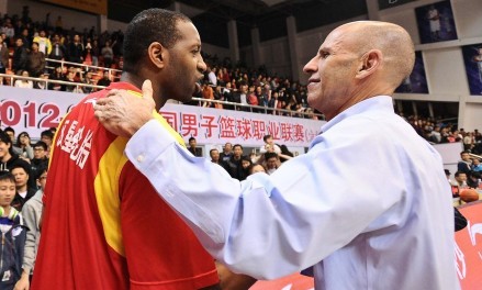 球迷倒戈!戈尔:这是麦迪效应_虎扑CBA新闻