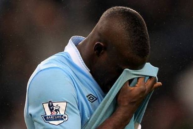 理查兹成为曼城本月第三位被吊销驾照球员_虎