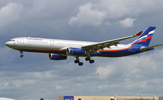 俄航空公司赞助篮网,引俄副总理批评_虎扑NB