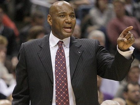 这三人分别是迈克尔-库里,阿隆-麦基和杰夫-卡博尔