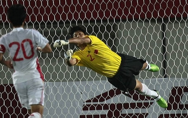 深圳主力门将即将加盟广州富力_虎扑中国足球