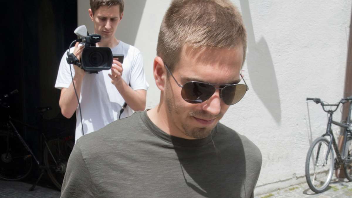 拉姆诺伊尔回国家队报道,勒夫:非常高兴!