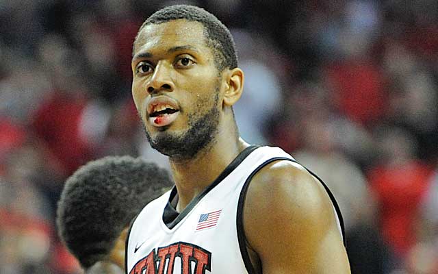 nba球队名称和图标_nba球队的收入(3)