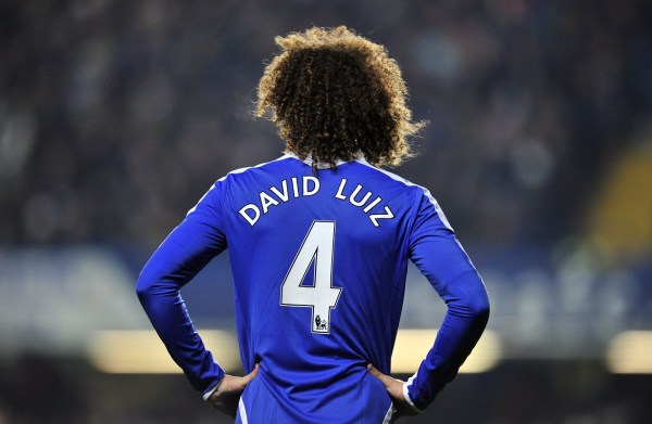 本周四路易斯将正式以PSG球员身份亮相_虎扑