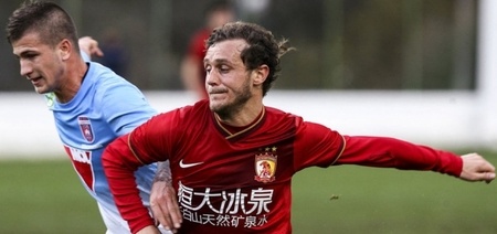 [流言板]米兰转会两套方案,迪亚曼蒂或冬季先到