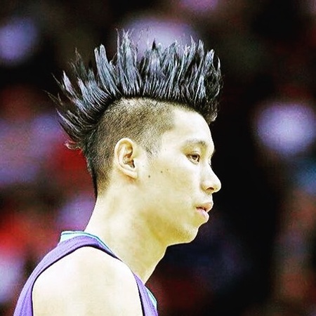 [流言板]黄蜂赢球,林书豪再晒莫西干发型