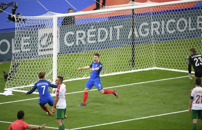 瓦拉内:我们锋线的gg组合表现近乎完美-第一足球比分网