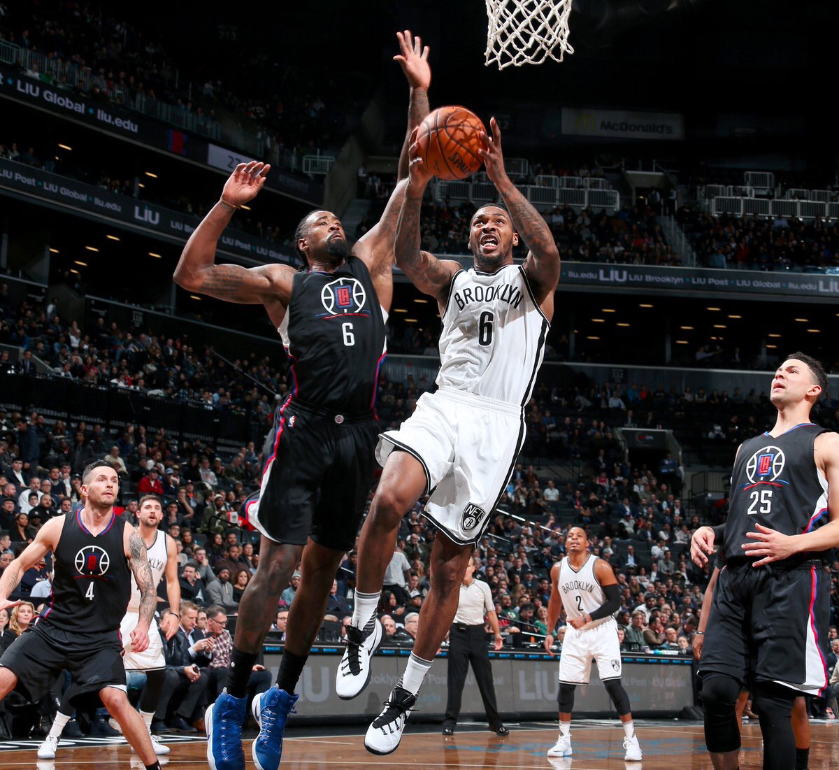 发展联盟官推祝贺基尔帕特里克刷新生涯纪录_