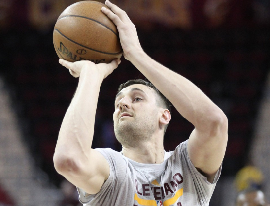 博古特打趣:打电话给普京搞定了签证的事_虎扑