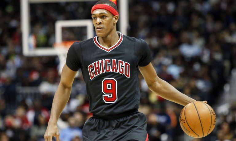 熟悉的味道!隆多半场拿下8分9助7板