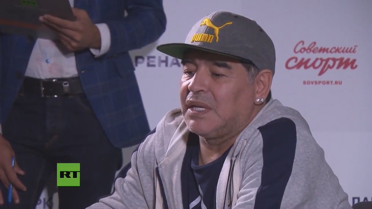 马拉多纳:梅西结婚没请我?我猜是请帖在哪里丢了吧