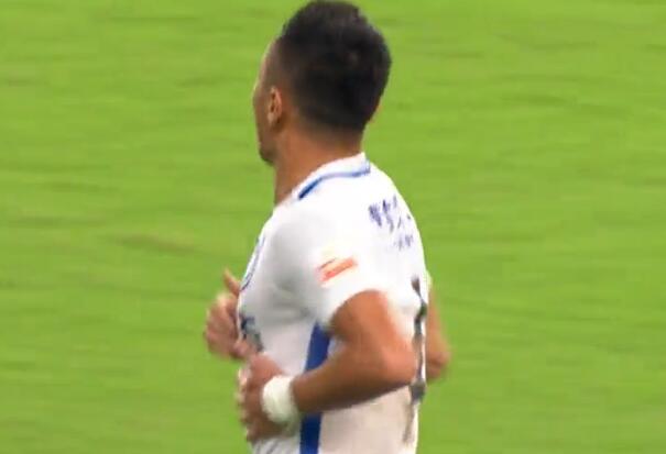 GIF:扳回一城!潘喜明头槌破门,亿利1-2上港
