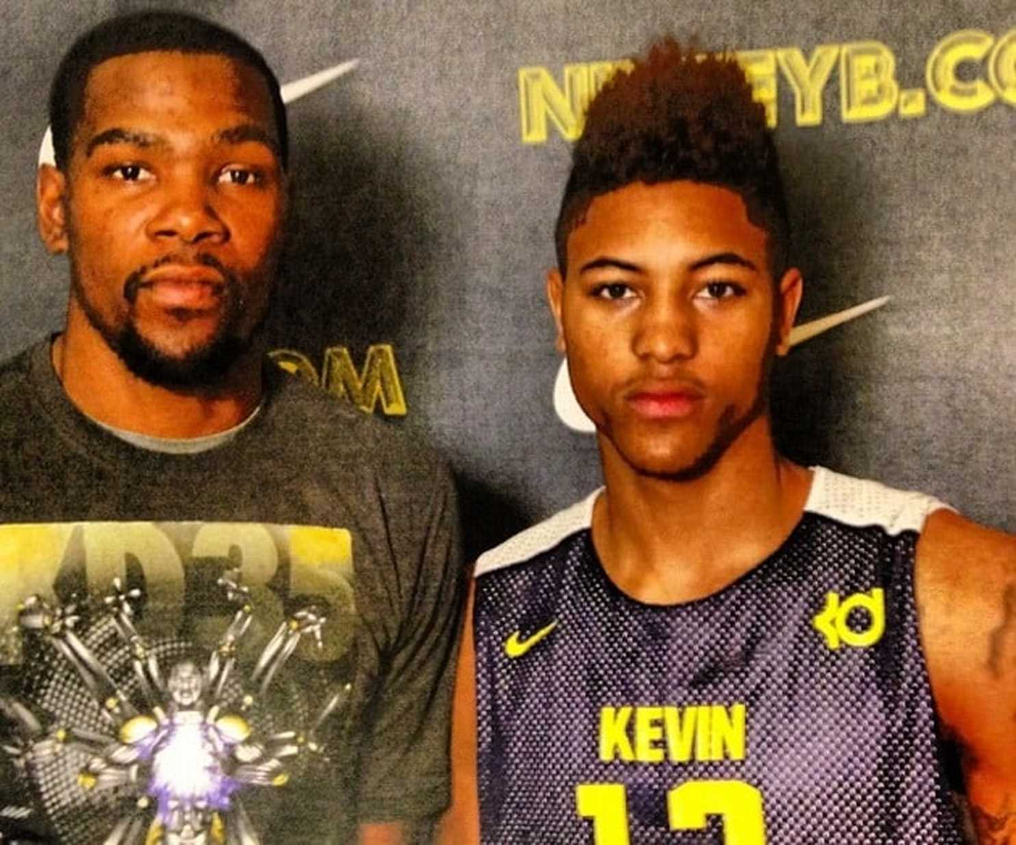 乌布雷谈KD小号事件:尊重他,我们球员也是人_