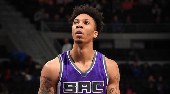 国王将执行马拉奇-理查德森的球队选项_虎扑N