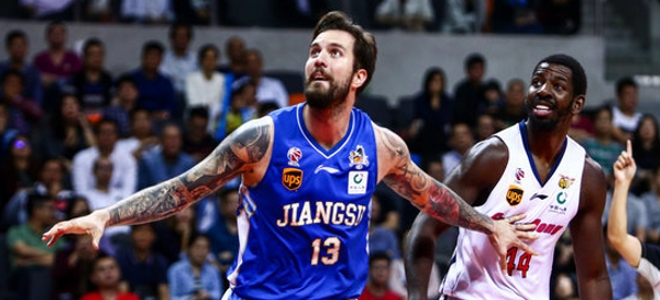 布鲁克斯关键球绝杀,江苏客场逆转广东_虎扑C