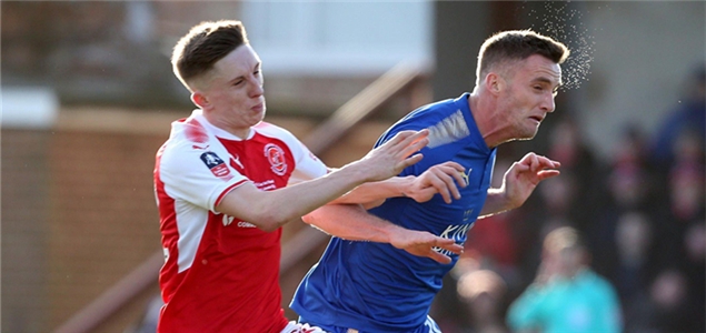 足总杯：喜鹊圣徒哈镇晋级陶工出局，狐狸城领衔3<a href=https://www.310bf.com/tags-%E8%8B%B1%E8%B6%85-0.html target=_blank class=infotextkey>英超</a>队将重赛