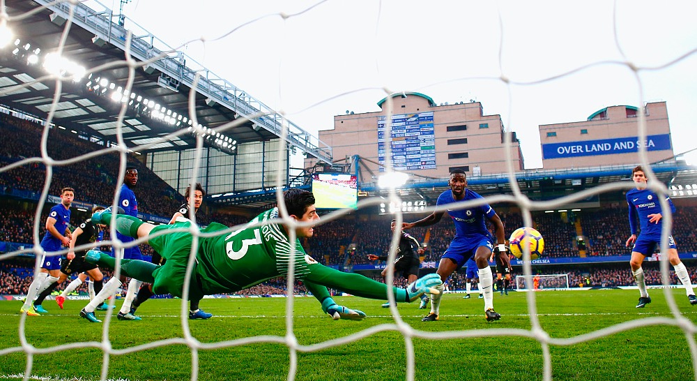 蓝狐后卫：上半场的表现足以让我们拿到三分