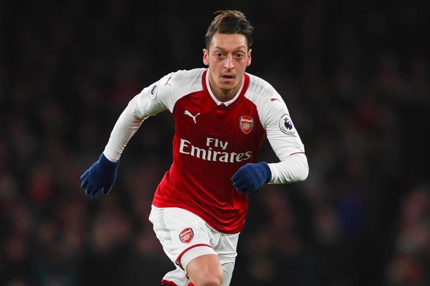 晚旗报：<a href=https://www.310bf.com/tags-%E9%98%BF%E6%A3%AE%E7%BA%B3-0.html target=_blank class=infotextkey>阿森纳</a>希望引进两名新援能说服厄齐尔留队