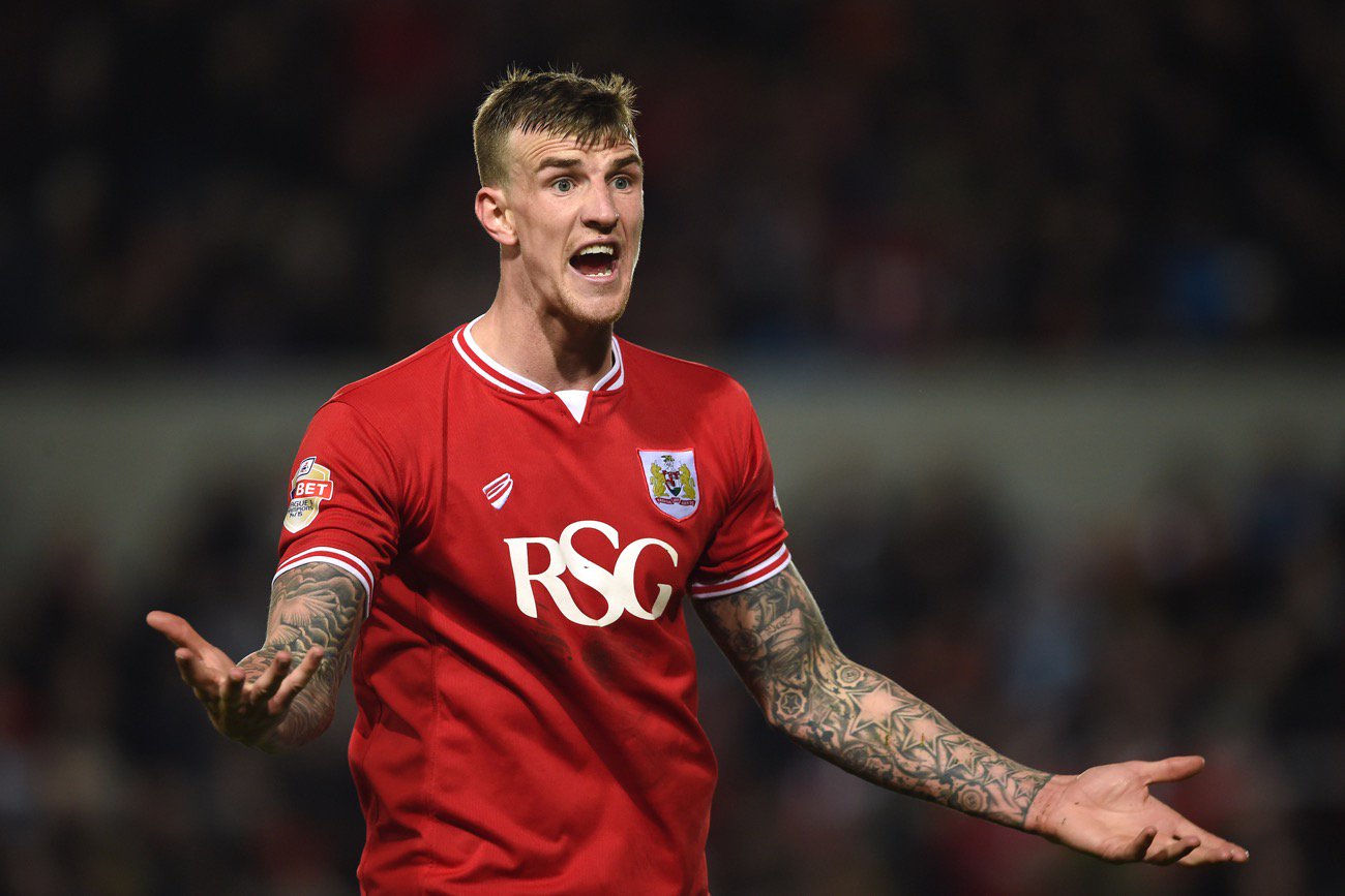 天空体育：布城拒绝布莱顿对队内中卫弗林特600万镑报价