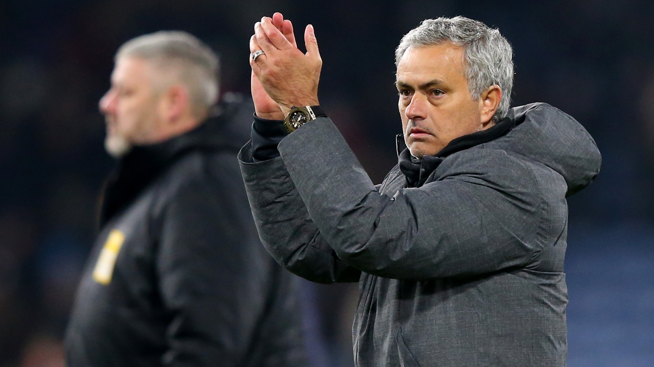 穆帅：理解裁判不出红牌；桑切斯需时间适应球队