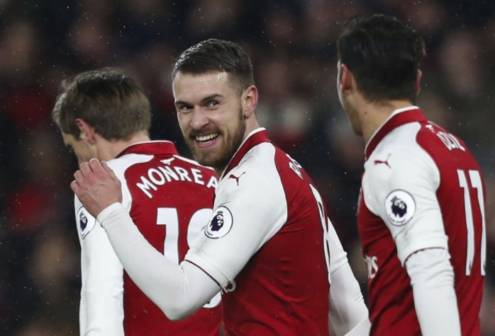 GIF：姆希塔良助攻帽子戏法，助拉姆塞生涯首次戴帽