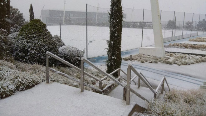 因马德里下大雪，<a href=https://www.310bf.com/tags-%E7%9A%87%E9%A9%AC-0.html target=_blank class=infotextkey>皇马</a>取消周一常规训练