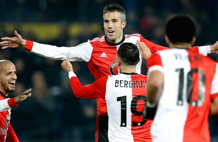 荷甲：范佩西收获回归费耶诺德后的首粒进球