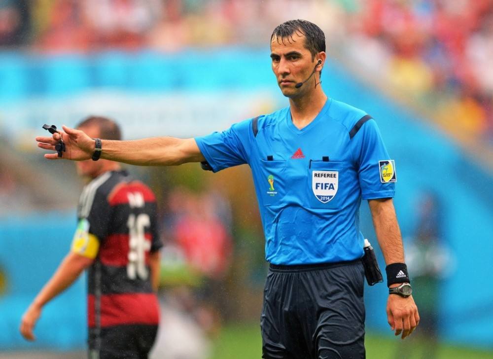 老熟人!曝亚洲金哨伊尔马托夫执法恒大战武