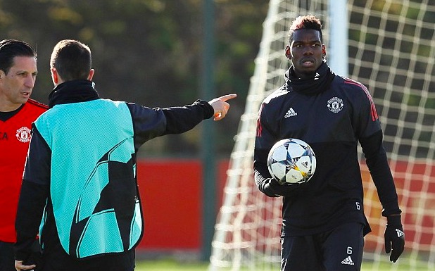 邮报：博格巴今晚替补，麦克托米奈将和埃雷拉首发