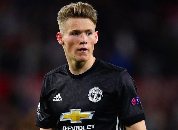 邮报：英格兰将与苏格兰争夺麦克托米奈