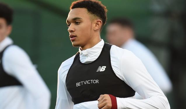 阿诺德：不惧怕与克莱因竞争主力右后卫