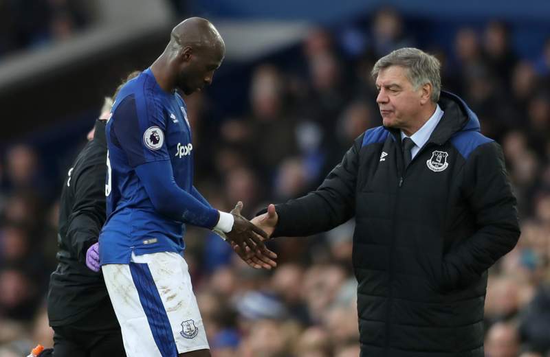 阿勒代斯：我的未来取决于能否继续赢球；曼加拉赛季报销