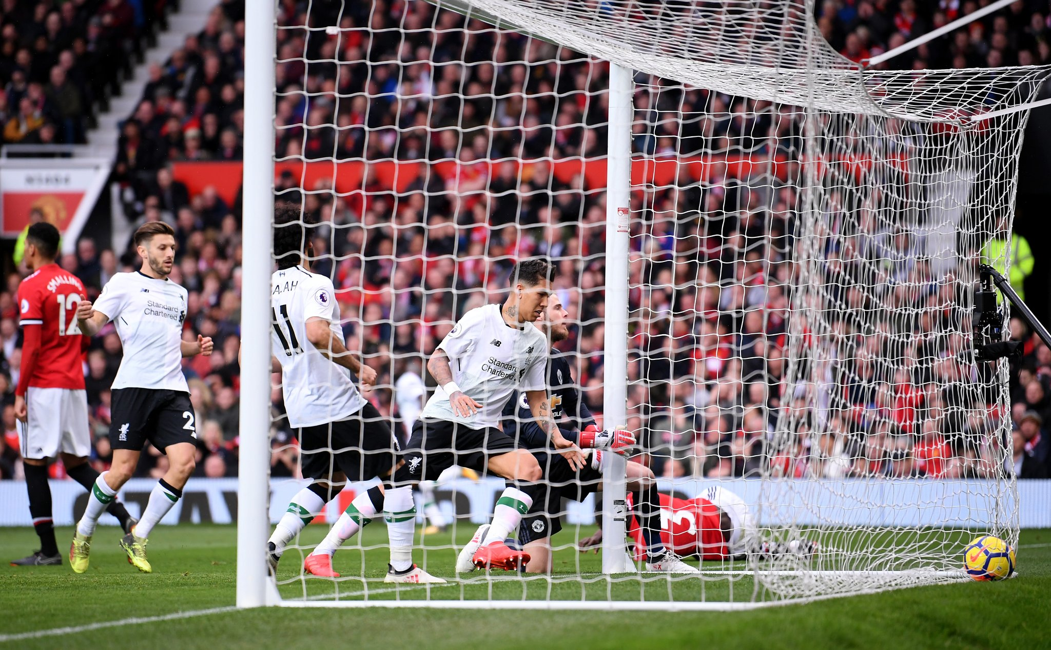 GIF：马内传中造杀机，巴伊蝎子摆尾酿乌龙