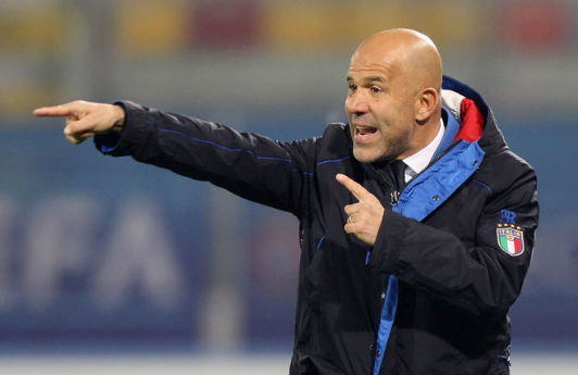 迪比亚吉奥：国家队仍需要布冯，正在考察巴洛特利