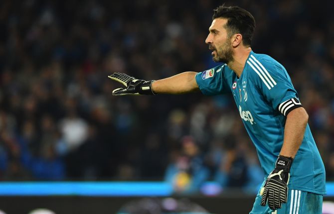 布冯：只要还有动力，就会继续踢下去