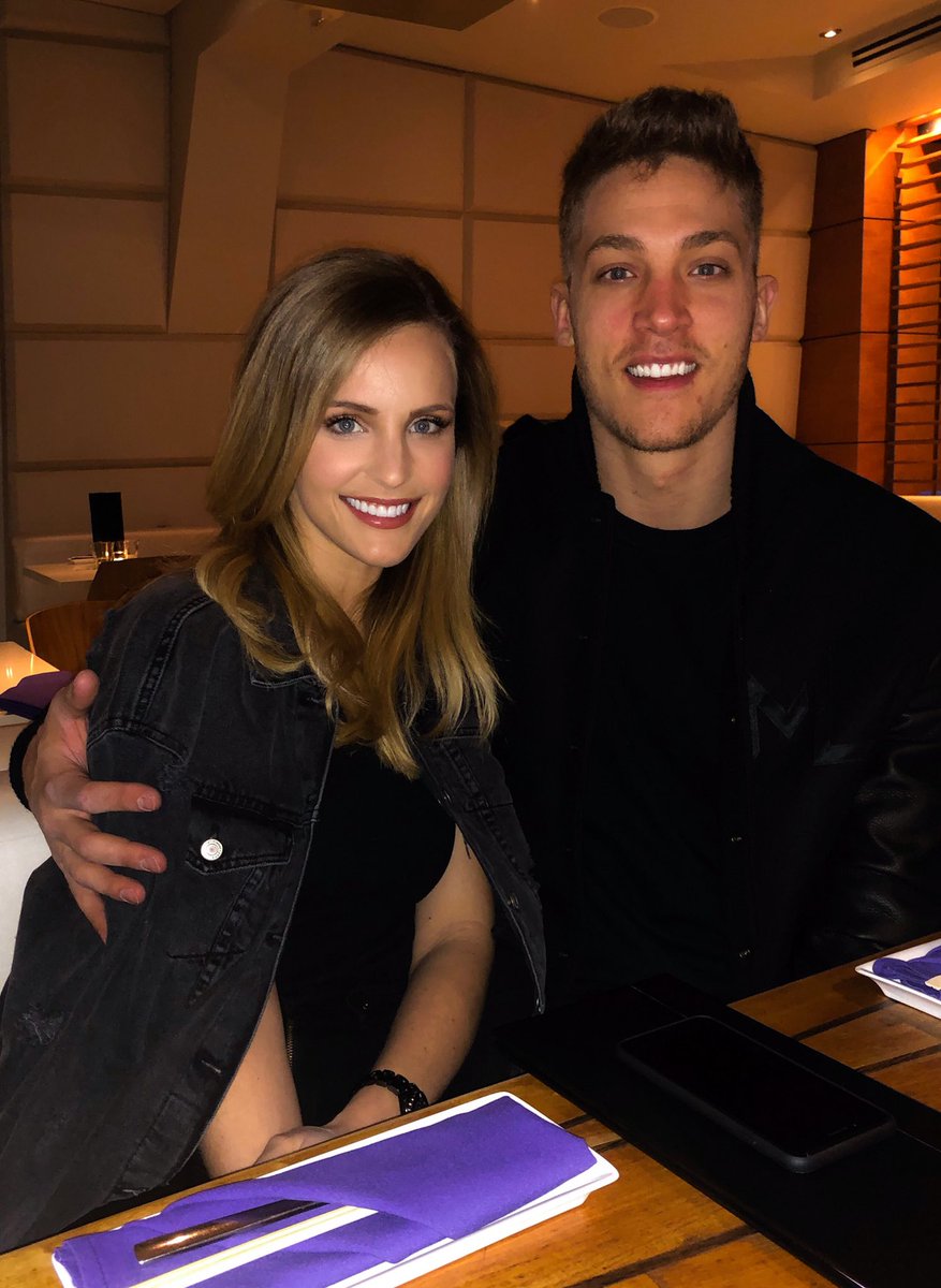 Meyers Leonard Wife Nba Fighting Illini Meyers Leonard Is In The Nba Western