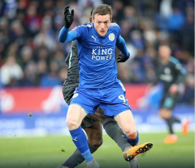 GIF：瓦尔迪补射建功，莱斯特城扳平<a href=http://bf.310bf.net target=_blank class=infotextkey>比分</a>