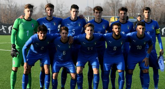 斯卡马卡帽子戏法，意大利U19欧青两连胜出线