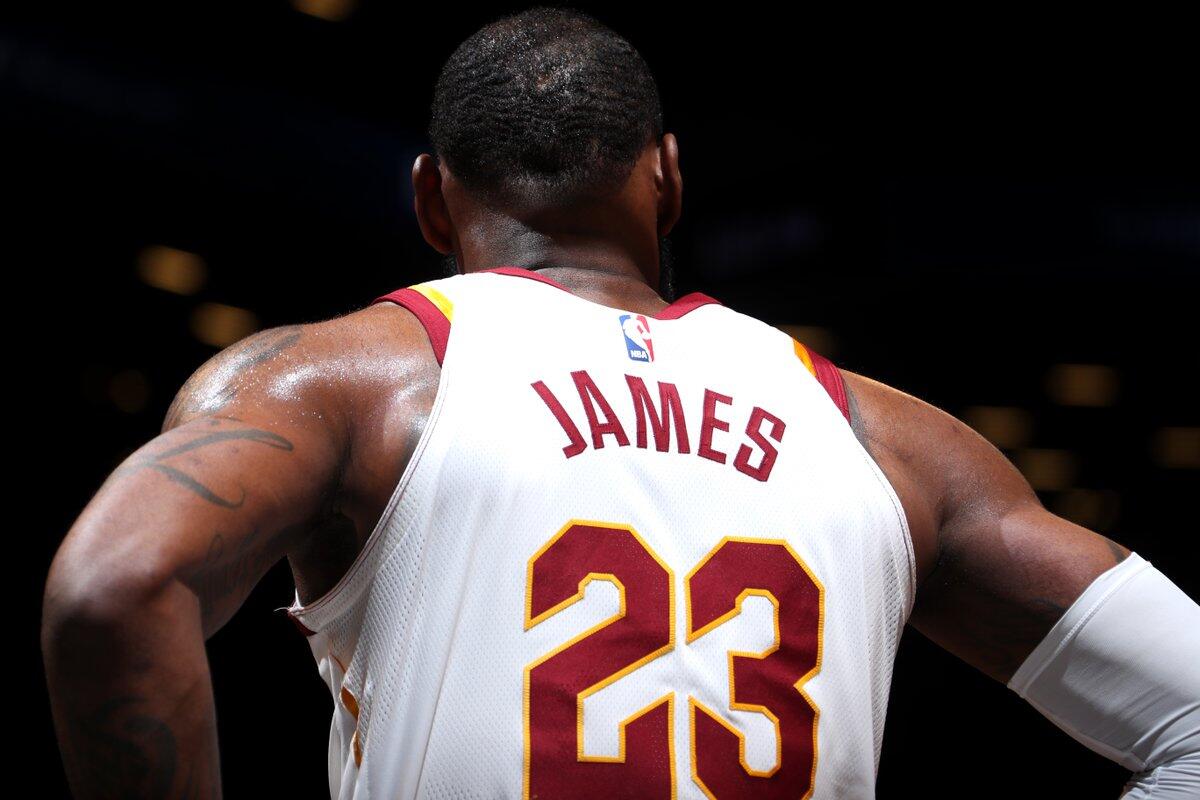 詹姆斯常规赛生涯场均得分暂时超过杜兰特