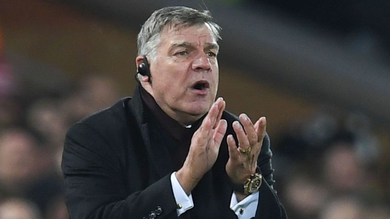 阿勒代斯：解决利物浦锋线威胁是德比战的关键